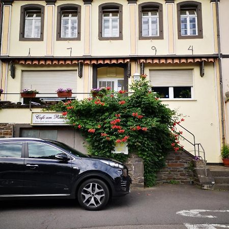 Pension Am Rheinsteig Hotel Leutesdorf ภายนอก รูปภาพ